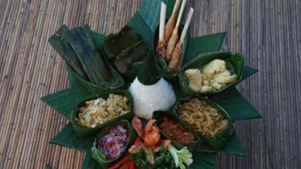 MEGIBUNG – TH EAST BALI’S CULTURE AND TRADITION